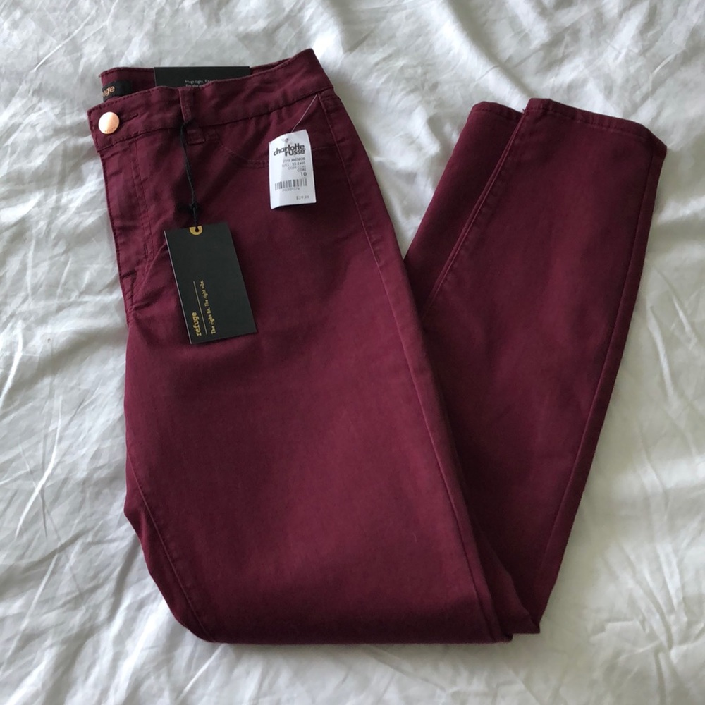 *NWT* 🌼 Maroon Skintight Leggings